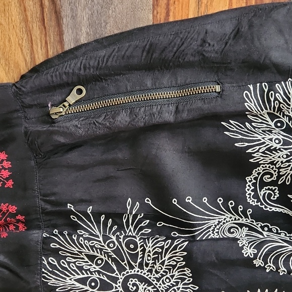 Desigual Bubble Skirt, Ladies 38, NWOT,  Drawstring Elastic waist goregous print - Picture 2 of 10